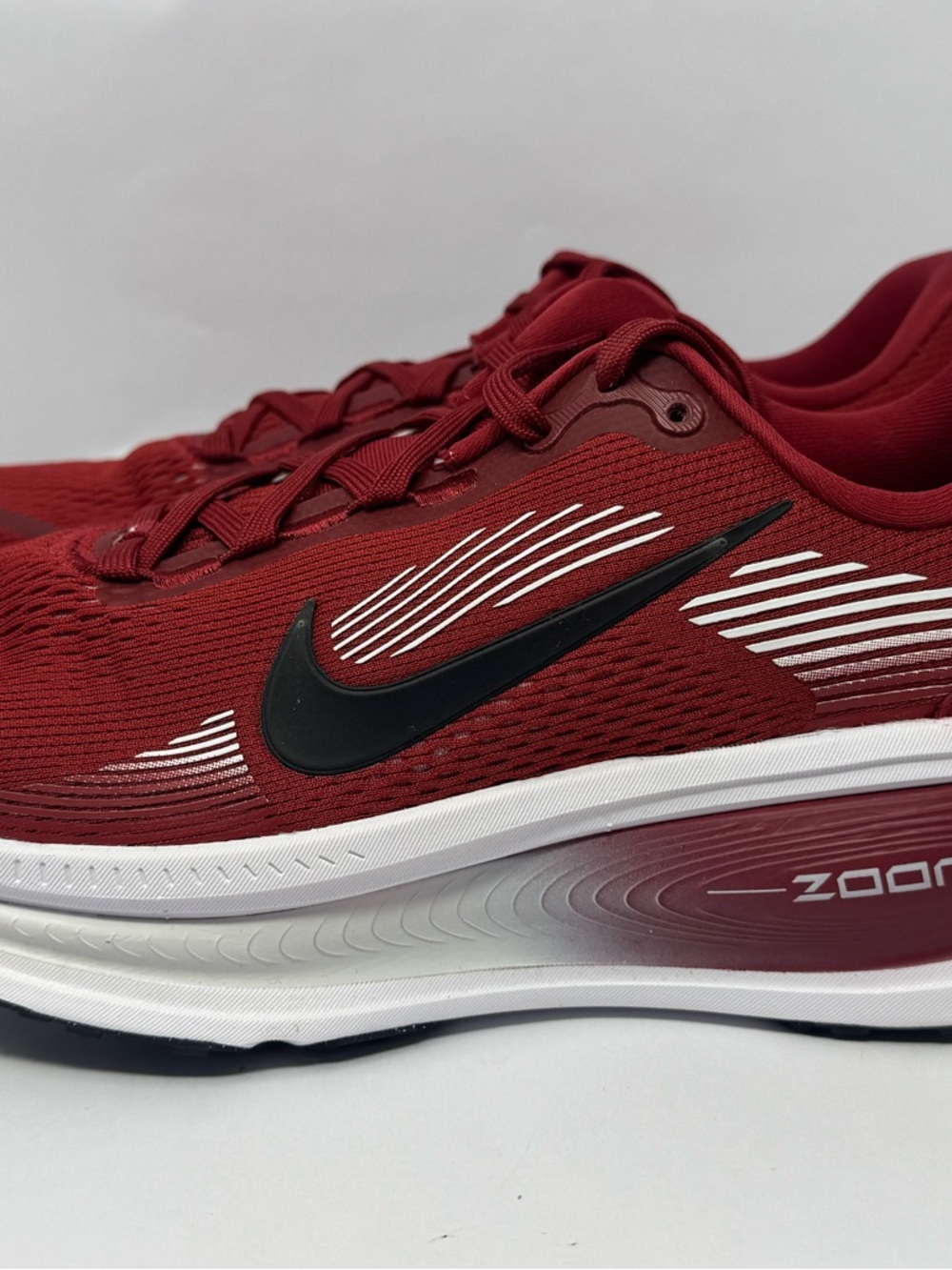 Nike Vomero 18 TB ZoomX Burgundy Maroon IB4033-601 Men’s Size 10.5